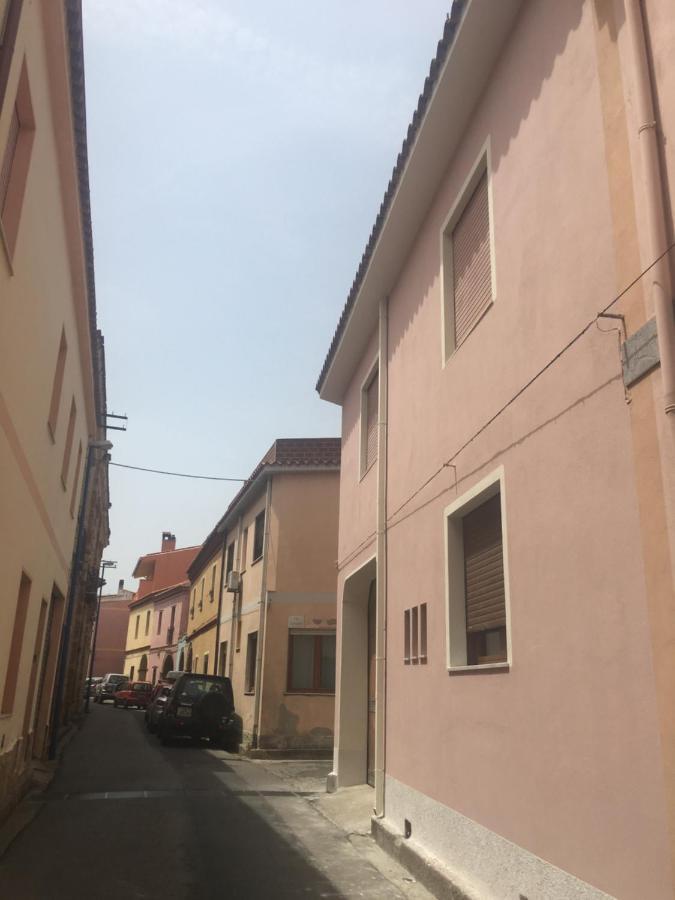 Casa Rosa Di Maria Gabriella San Vito A 30 Km Da Villasimius المظهر الخارجي الصورة